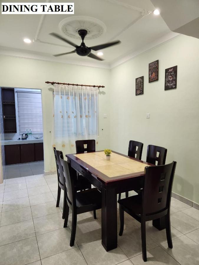 Galaxy Guest Home By Ipoh Maju Stay Esterno foto