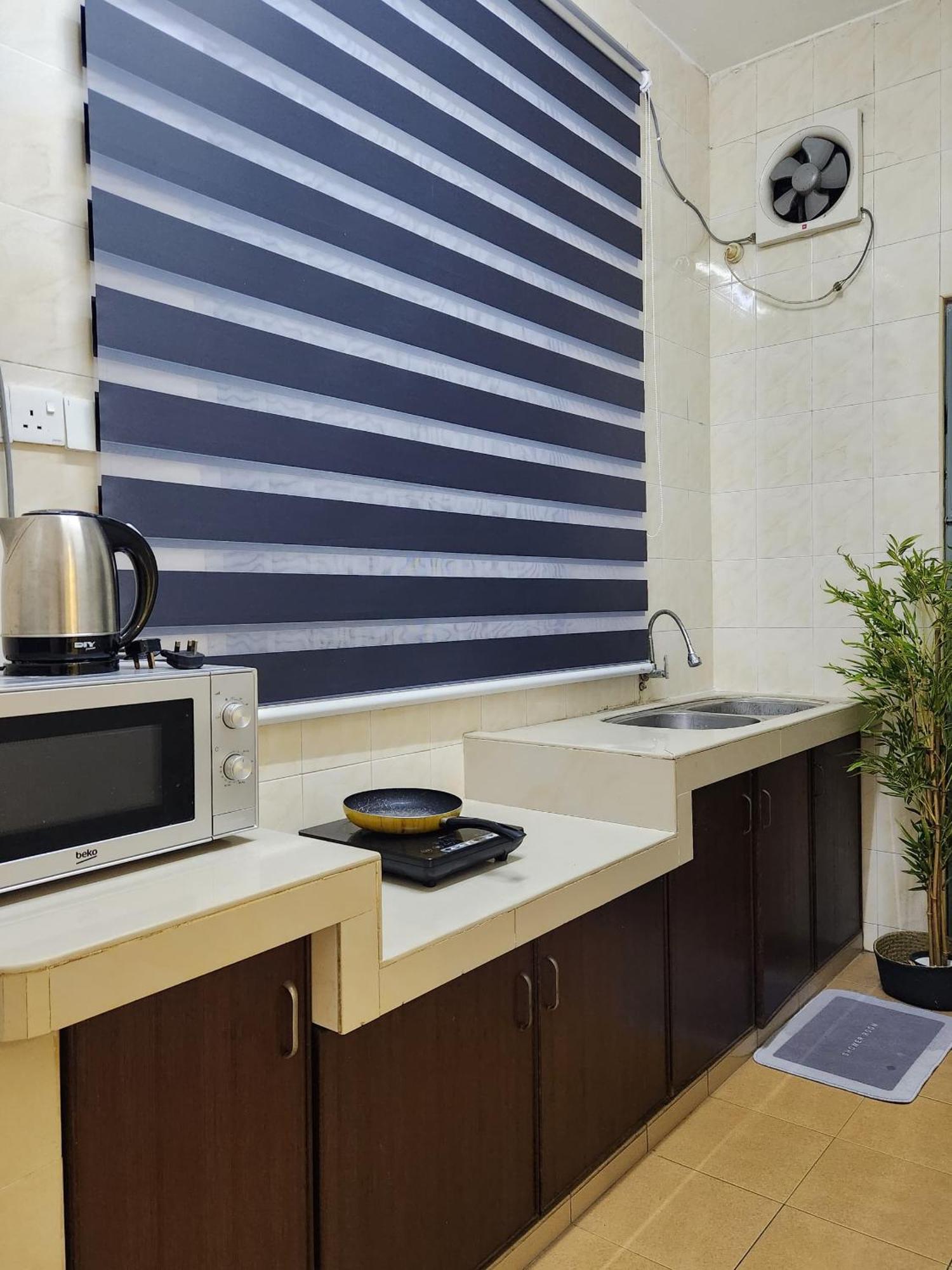 Galaxy Guest Home By Ipoh Maju Stay Esterno foto